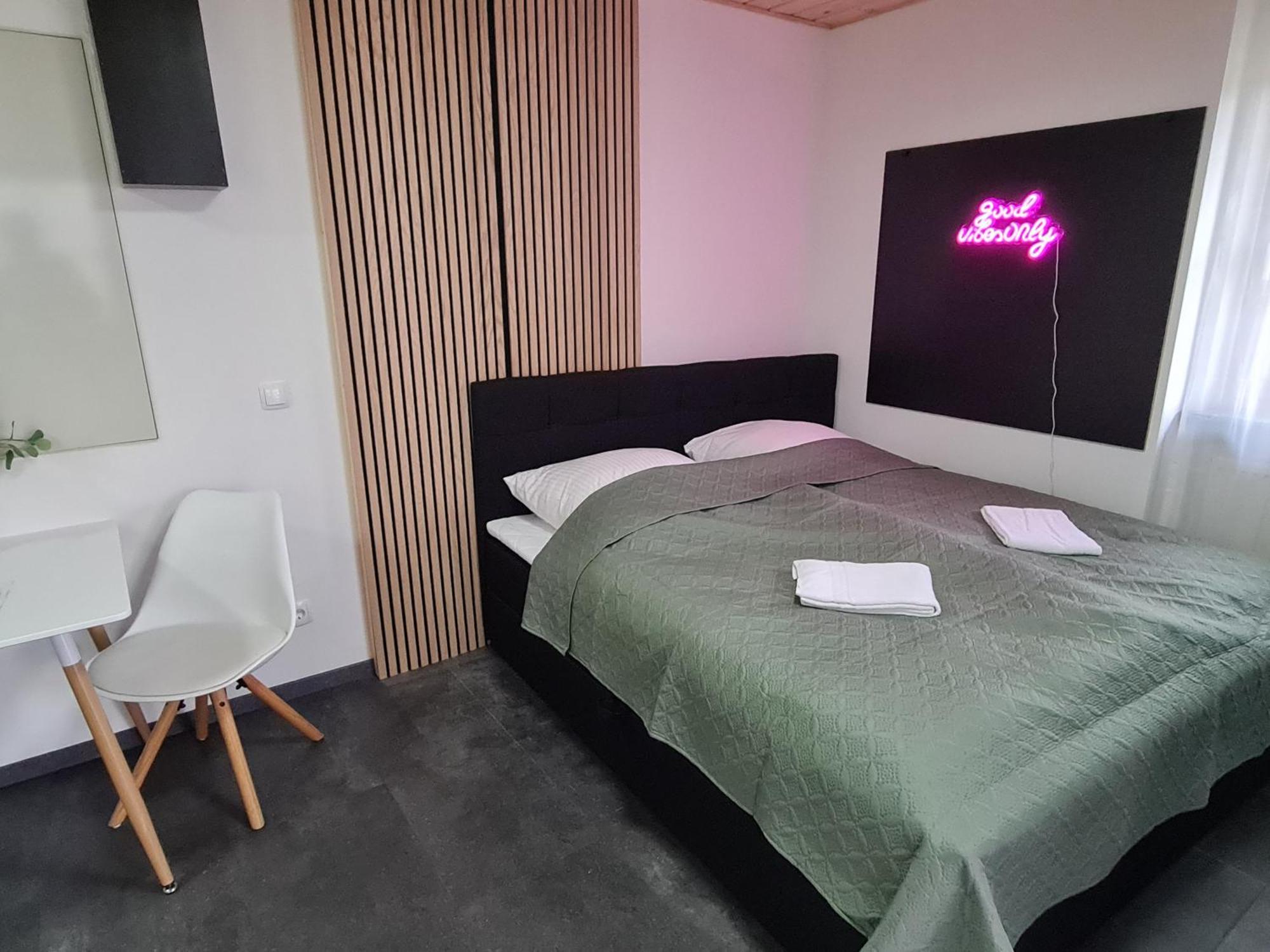 Theox No 11 Studio Apartment Fuer 2 Personen Heppenheim  Eksteriør bilde
